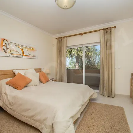 Boa Nova 31/2 Carvoeiro (Lagoa)